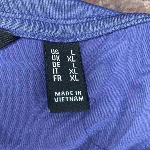 Halston essentials V neck slinky blue shirt top - Picture 8 of 11